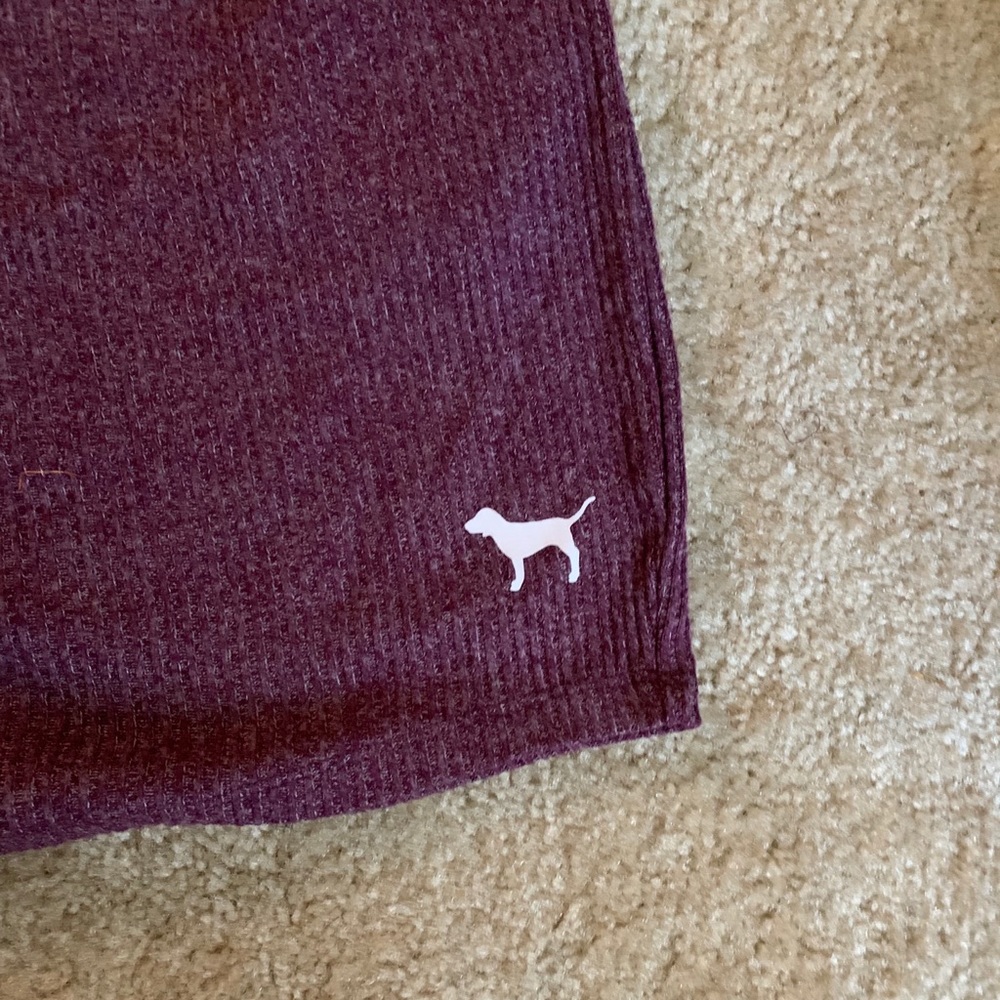 NWT VS Pink Long Sleeve Cozy Crew - Picture 6 of 8
